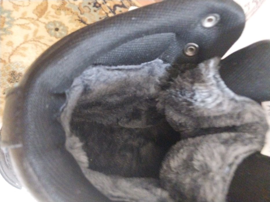 Продаю ботинки с мехом найк