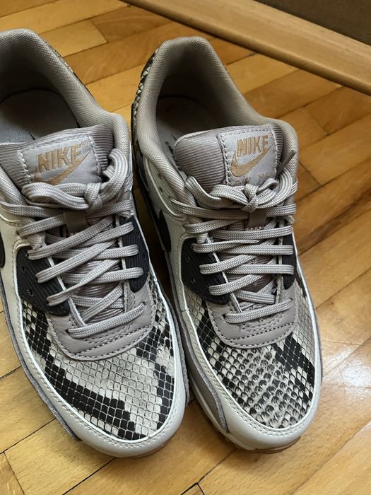 Nike Air Max 90 snakeskin.