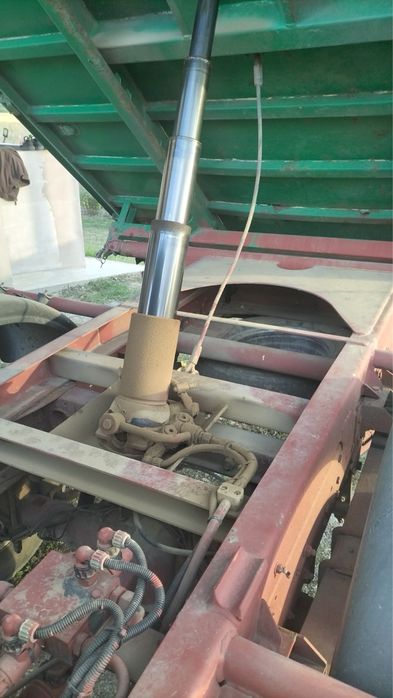 Vând camionetă Iveco daili