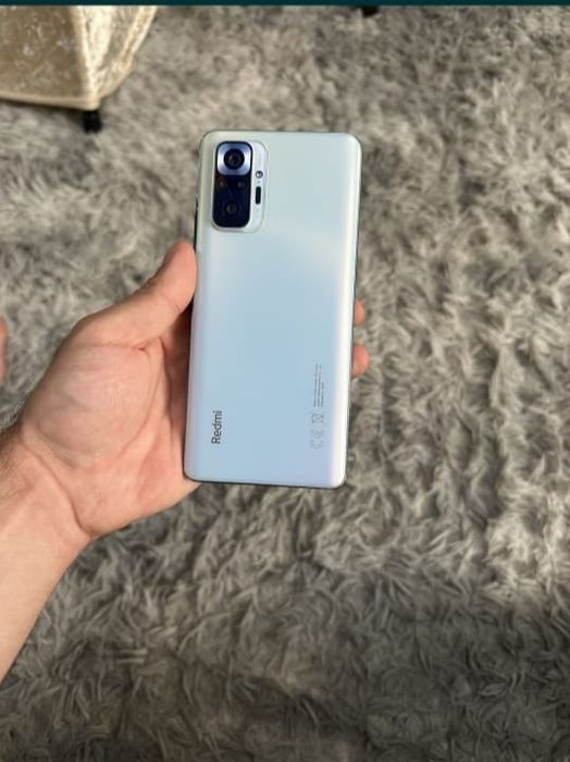В продаже Redmi Note 10 pro.