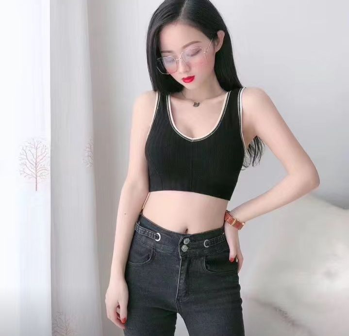 Бюстгальтер в наличии