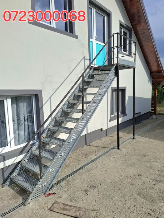 Vindem scări zincate facem la orice dimensiune
