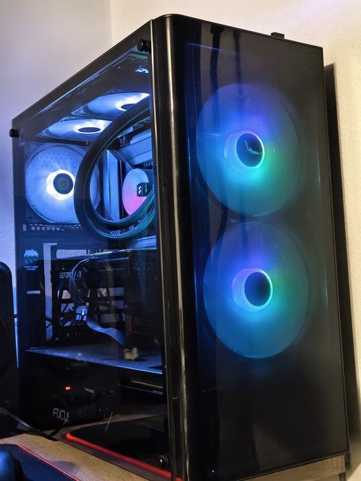 Vând unitate PC / gaming / editare/  i7 12700k / rtx 3060 12gb / 32ram ddr5 6000mhz Kingston