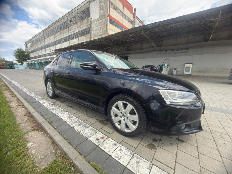 Vind Volskwagen Jetta