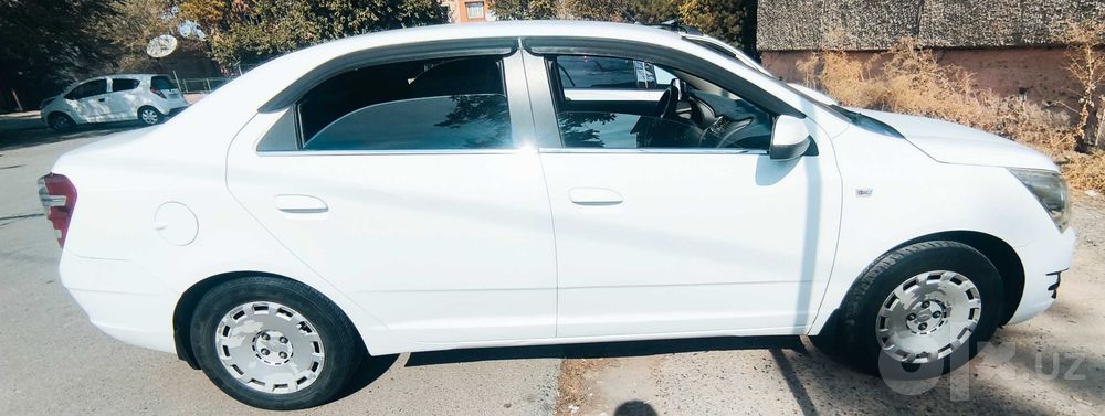 Cobalt LTZ, (2015) своя машина , продается срочно