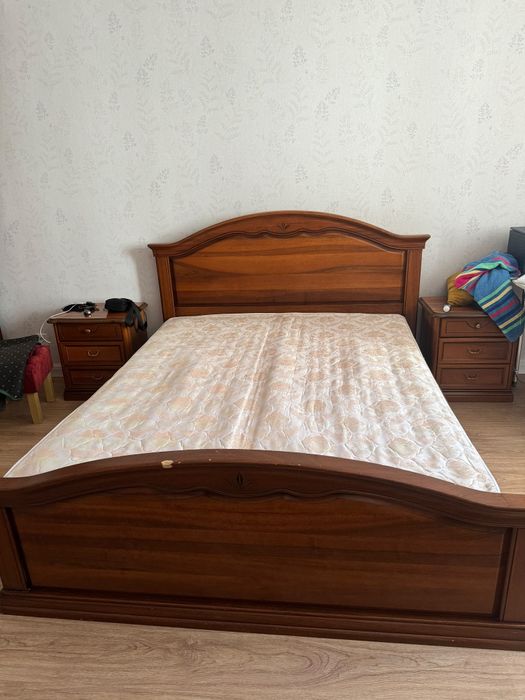 Кровать в отличном состоянии