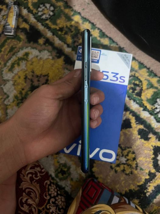 VIVO Y 53 s srochni sotiladi