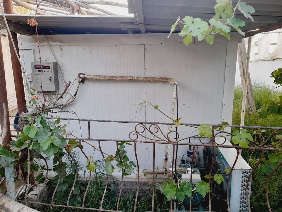 Muzlatkich goʻsh mahsulotlari uchun taxlangan