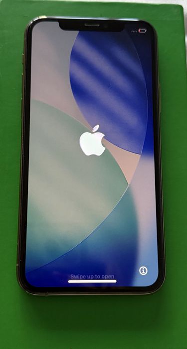 Vand Iphone 11 pro gold