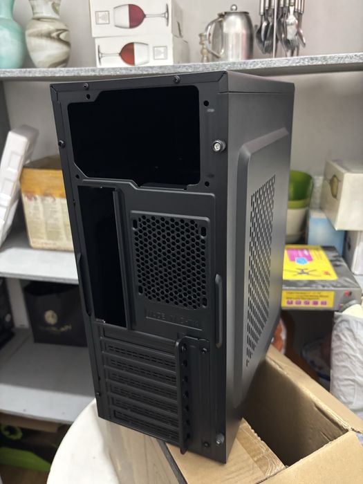 Продам корпус для ПК не пользовались новый