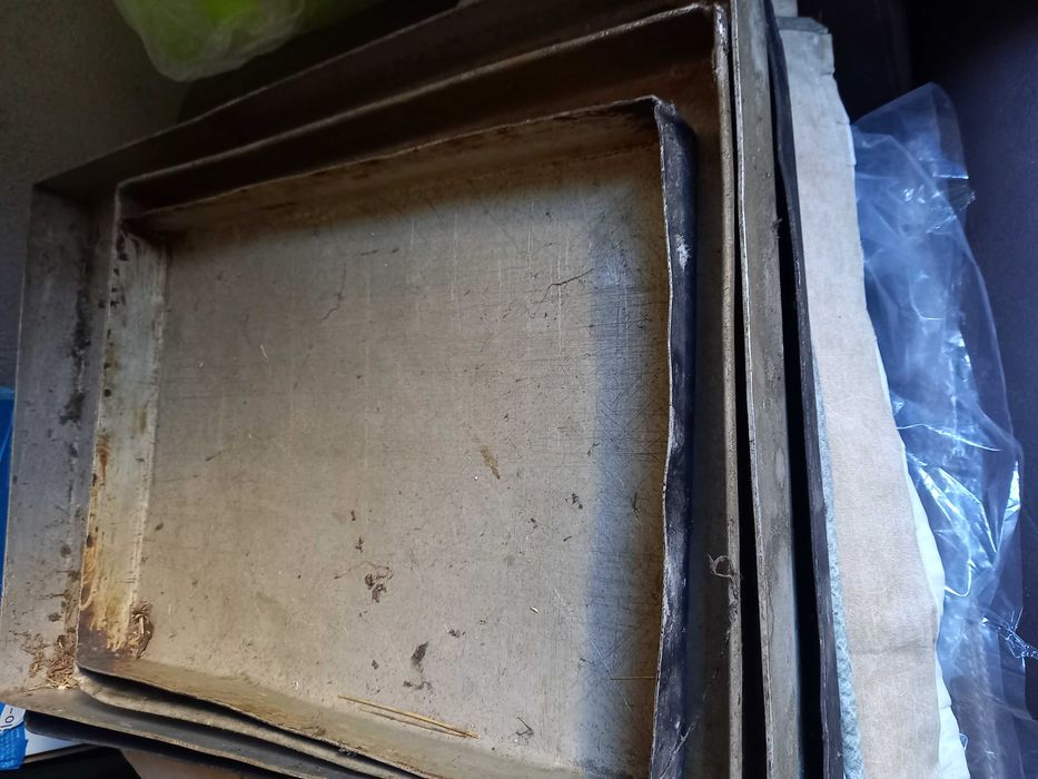 Старинни Тави за печене или друга употреба