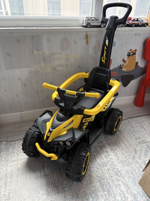 Деский квадроцикл, толокар, машинка