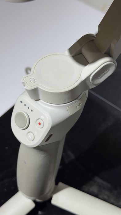 Dji osmo mobile 4