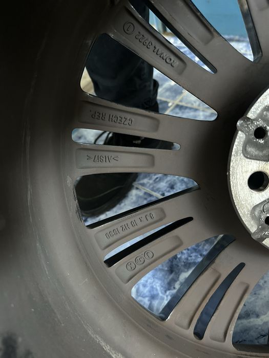 Vand jante R18 BMW G30, G31