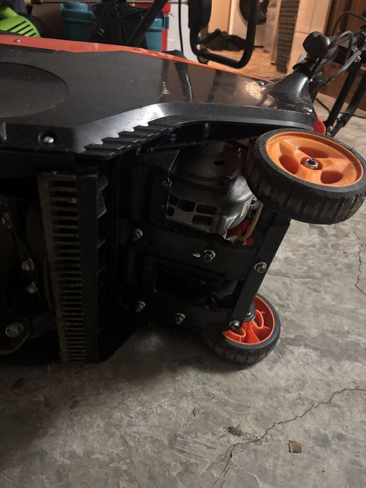 Masina dat zapada Fuxtec