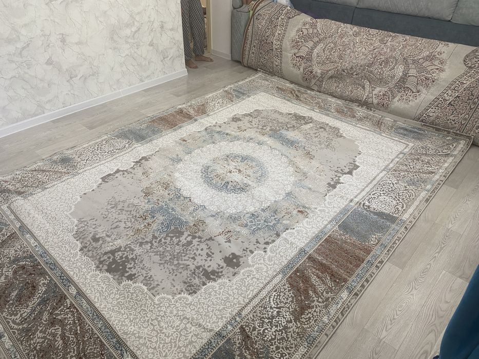 Ковер абсолтюно новый