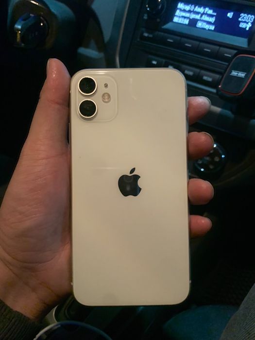 11 Iphone. 65000 торг бар