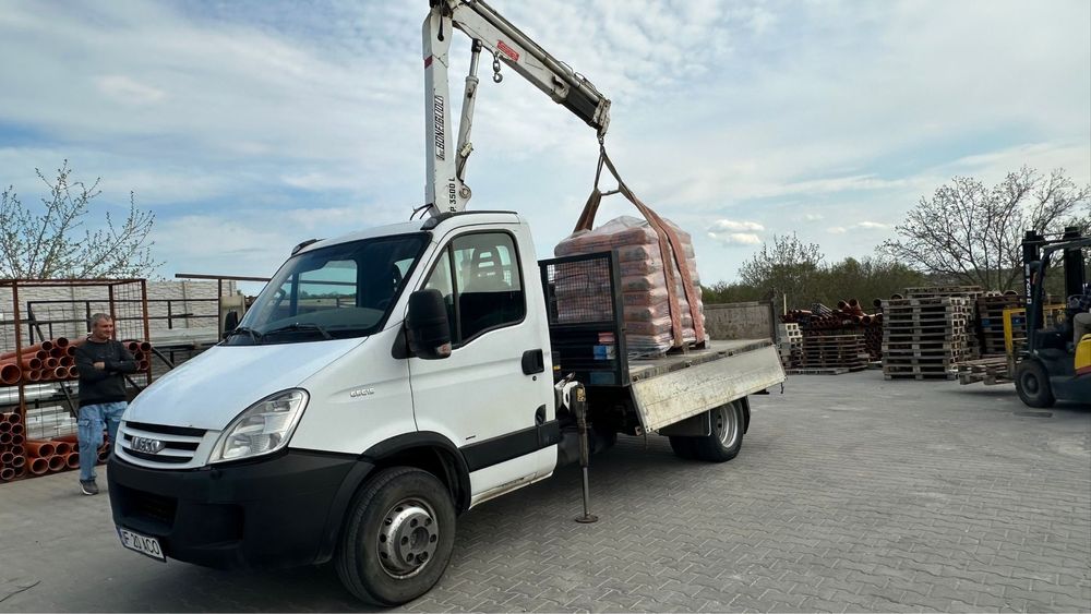 Iveco basculabil cu macara