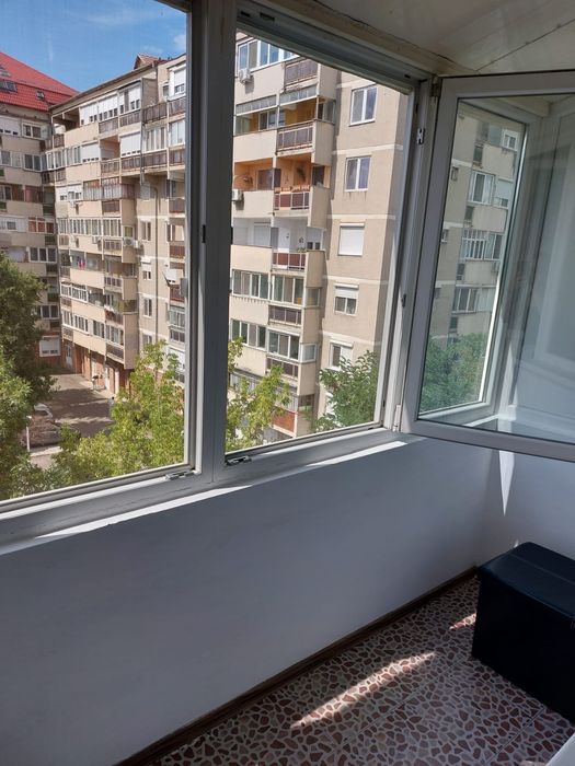Închiriez apartament 2 camere Oradea