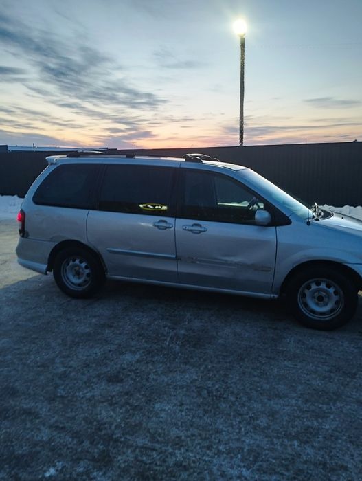 Мазда МПВ 2001 год