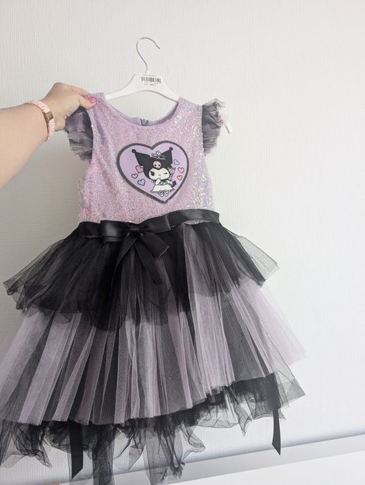 Платье новое куроми на 5-7 лет