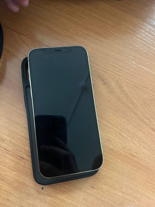 продам iphone 12 pro