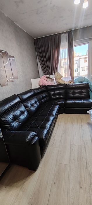 Черен диван-ест. телешка кожа