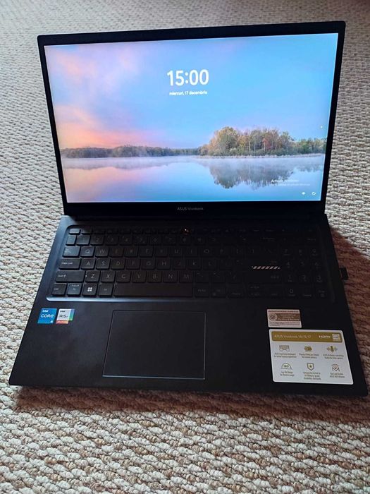 Laptop Asus Vivobook 14 15 17 cumparat in 2024