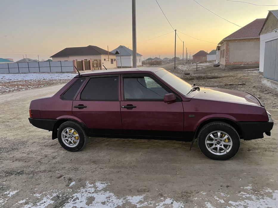 Лада 21099 сатылады