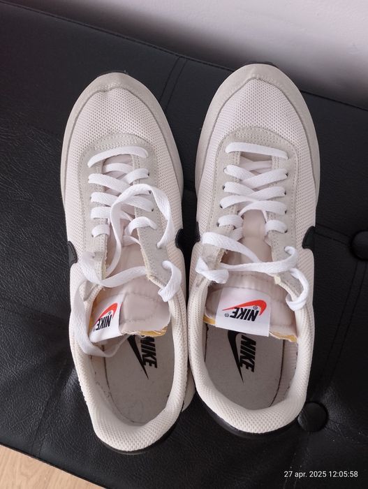 Adidași unisex Nike