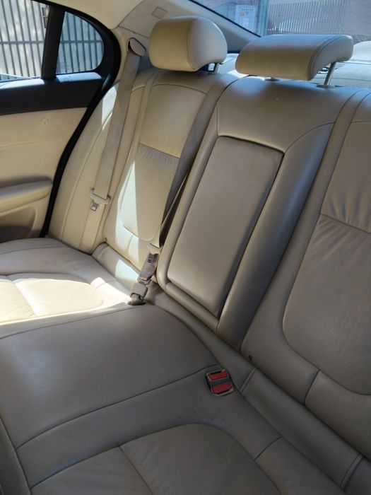 Vând Jaguar XF, an 2010,