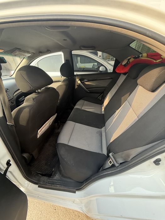 Нексия 3 сотилади