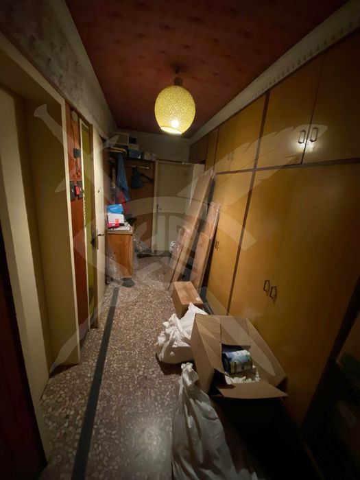 Продава се Етаж от къща в Пловдив, Коматевски възел - 200 кв.м за 800 €/кв.м - Снимка #2