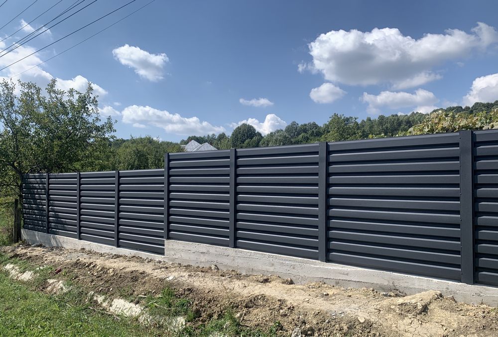 Tabla cutata T35 – alegere ideala pentru gard modern