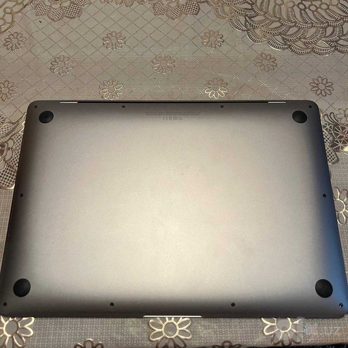 Macbook air  M1 2020