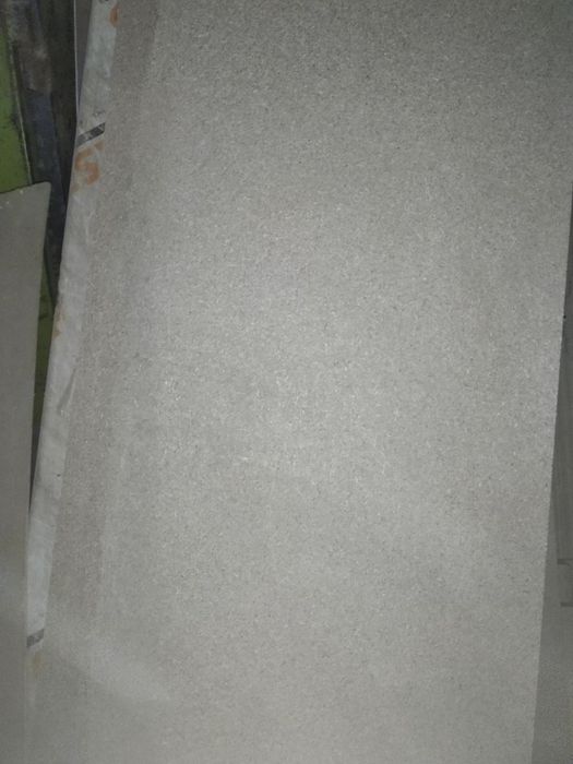 Ламинанты и станки сотилади