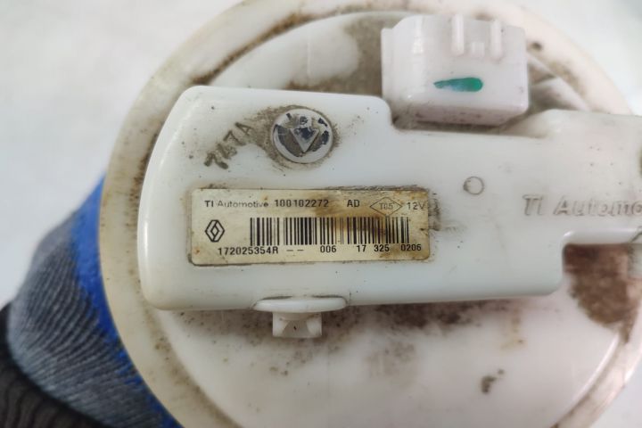 Pompa combustibil 100102272 1.5 dci k9k Renault Clio 4  [din 2012 pana  2020] seria