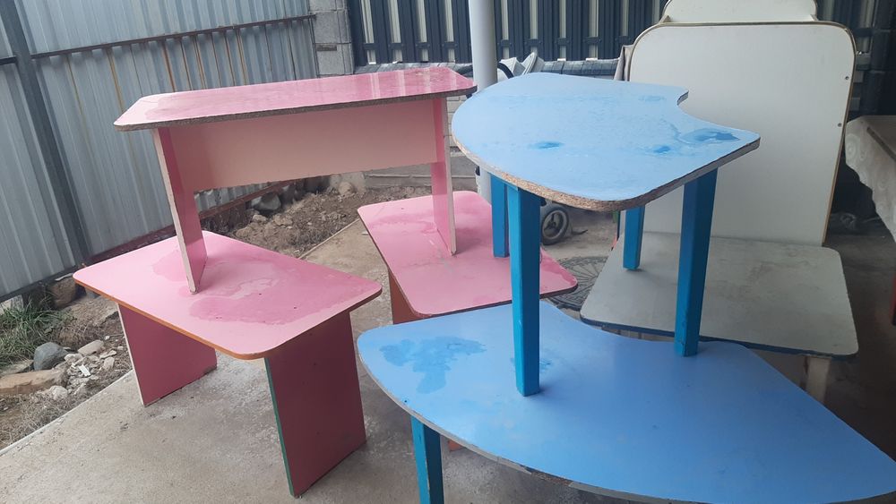 Детский  кровать  12 - штук,  унитаз  Детский