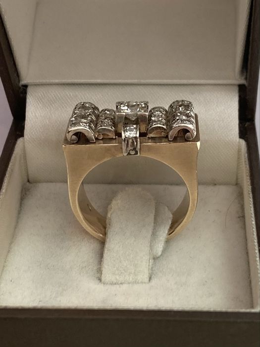 Inel Tank aur cu diamante 1.36ct