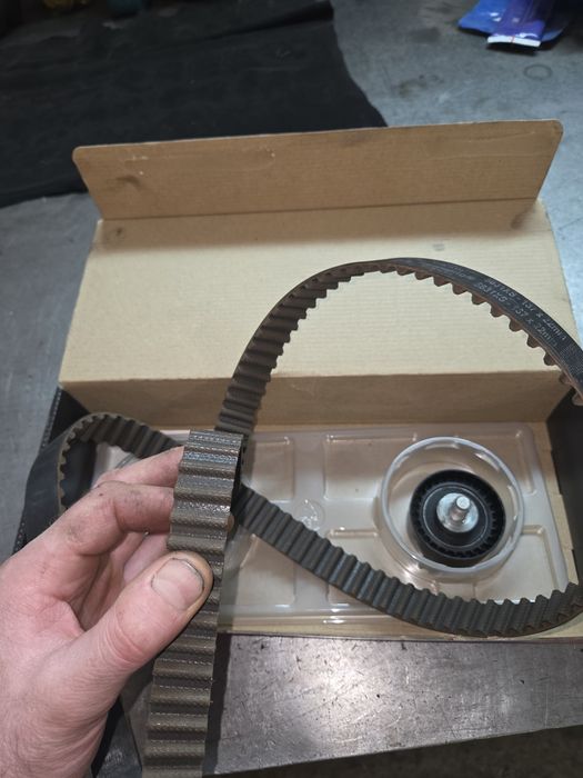 Грм б/у Ваз 16 кл