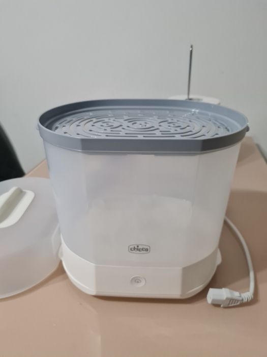 Sterilizator 3 în 1 Chicco
