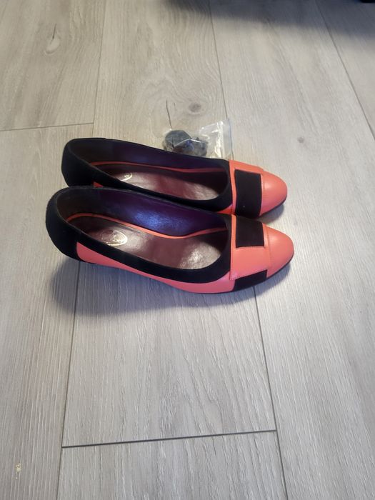Balerini piele de dama