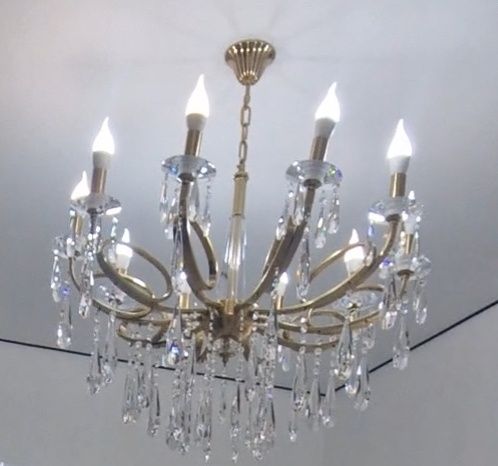 Люстры хрустальные в золоте