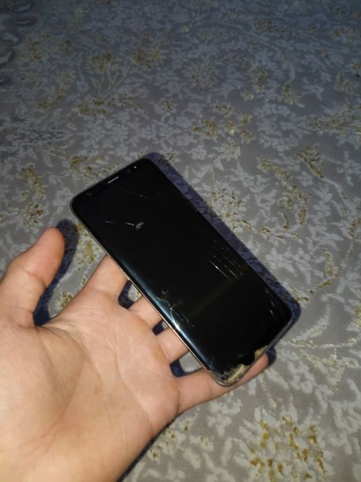 SAMSUNG S8 64/4 в хорошем сост.