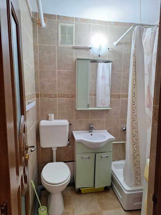 Inchiriez Garsoniera  Decomandata in Zona Tic-Tac (Tomis Nord, Constanta)