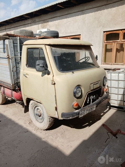 Uaz 3302 sotiladi
