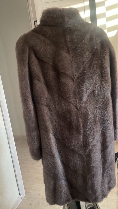 Шуба норковая 42-44 рр.