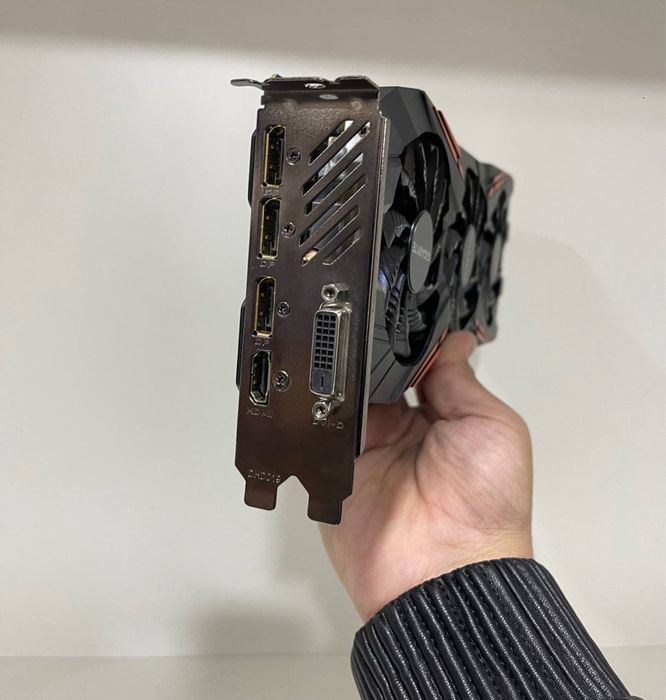 Gtx 1070 3x coller 8 gb