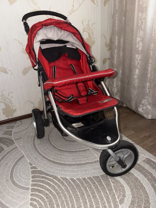 Коляска прогулочная