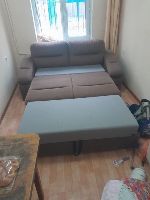 Продам диван хорошем состаяние